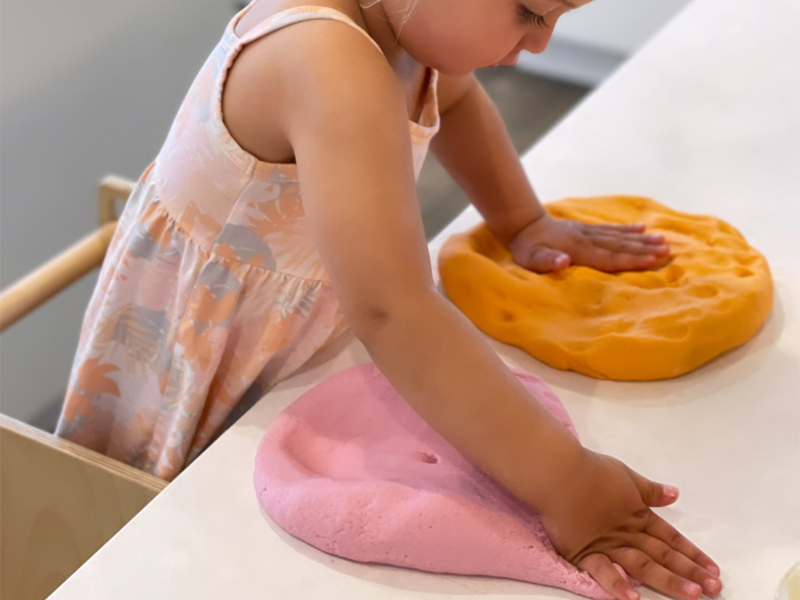 Natural play dough recipe – Mama Instincts®